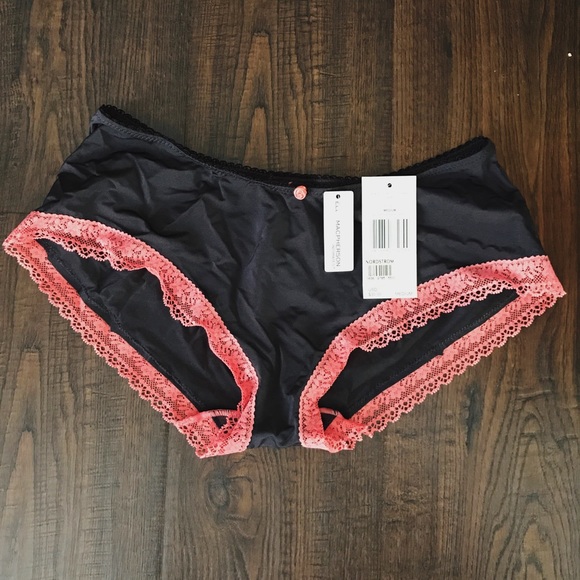 elle macpherson Other - ❤️3 for $30! ❤️Elle Macpherson panties elle macpherson Other - ❤️3 for $30! ❤️Elle Macpherson panties